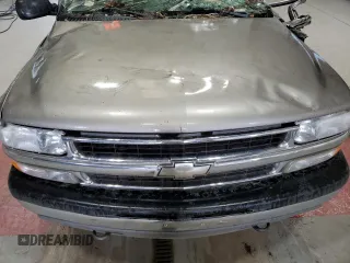 2001 Chevrolet Suburban LT with VIN 3GNFK16T01G190138, listed as a Copart auction lot 70755584 with 0 mi miles and Salvage Title. Bid and sale history available at carsss.com. Image 12.