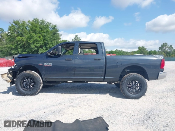 2015 Ram 2500 Tradesman with VIN 3C6UR5CL1FG516535, listed as a IAAI auction lot 42290704 with 201,511 mi miles and . Bid and sale history available at DreamBid. Image 15.