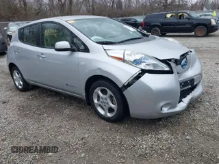 2012 Nissan LEAF SL with VIN JN1AZ0CP4CT026366, listed as a IAAI auction lot 41843842 with 62,509 mi miles. Bid and sale history available at carsss.com. Image 1.