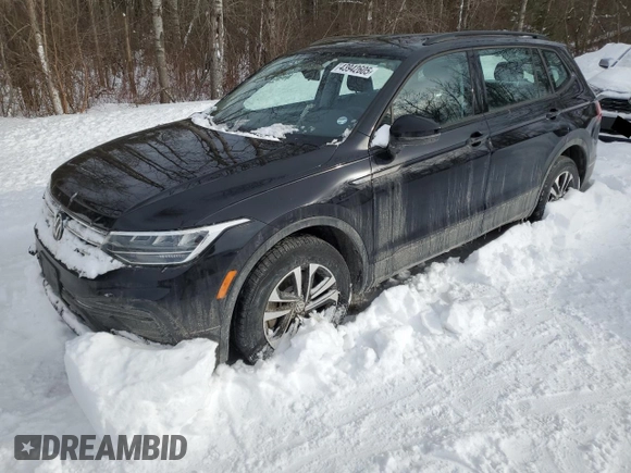 2022 Volkswagen Tiguan S z VIN 3VV0B7AX5NM132255, wystawiony jako Copart lot #43942605 z przebiegiem 90 460 mil mil oraz Tytuł czysty. Historia ofert i sprzedaży dostępna na DreamBid. Obrazek 1.