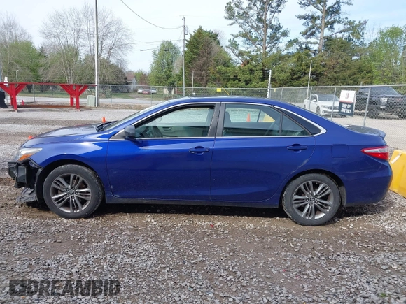 2015 Toyota Camry XLE with VIN 4T1BF1FK9FU890002, listed as a IAAI auction lot 41868372 with 283,858 mi miles. Bid and sale history available at carsss.com. Image 14.