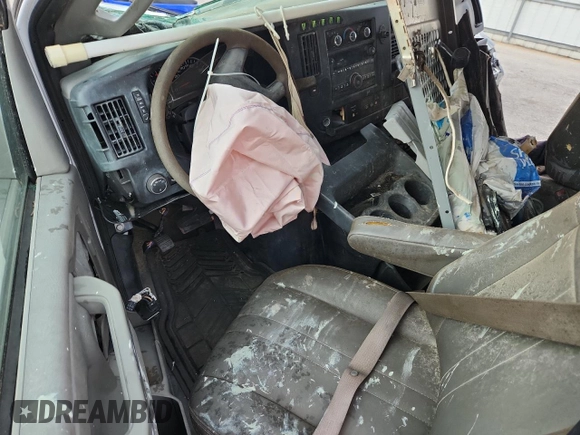 2019 Chevrolet Express Cargo with VIN 1GCWGAFG1K1142337, listed as a Copart auction lot 61009095 with Not provided miles and Salvage title. Bid and sale history available at DreamBid. Image 8.
