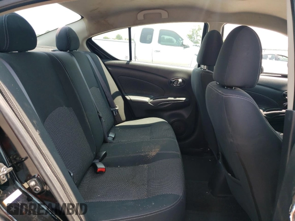 2018 Nissan Versa SV с VIN 3N1CN7AP1JL832358, выставлен на аукционе Copart как лот 58486085 с пробегом 121 125 миль миль и Списание • Salvage title. История ставок и продаж доступна на DreamBid. Изображение 10.