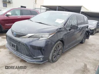 2021 Toyota Sienna XSE with VIN 5TDXRKEC5MS025417, listed as a IAAI auction lot 41420892 with 56,055 mi miles and . Bid and sale history available at DreamBid. Image 16.
