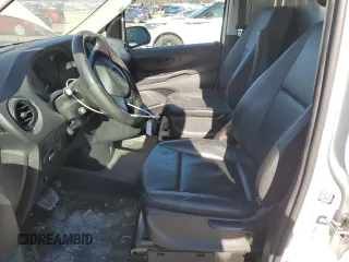 2019 Mercedes-Benz Metris Cargo z VIN WD3PG2EA1K3539438, wystawiony jako Copart lot #86513684 z przebiegiem 66 429 mil mil oraz Szkody całkowita. Historia ofert i sprzedaży dostępna na DreamBid. Obrazek 7.