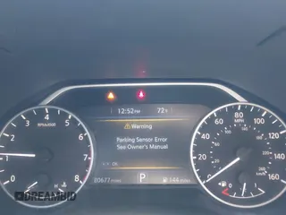 2018 Nissan Maxima Platinum z VIN 1N4AA6AP1JC388815, wystawiony jako IAAI lot #42098902 z przebiegiem 80 677 mil mil oraz . Historia ofert i sprzedaży dostępna na DreamBid. Obrazek 7.
