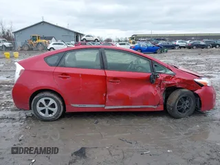 2015 Toyota Prius Four with VIN JTDKN3DUXF0432788, listed as a IAAI auction lot 41731133 with 113,356 mi miles. Bid and sale history available at carsss.com. Image 13.