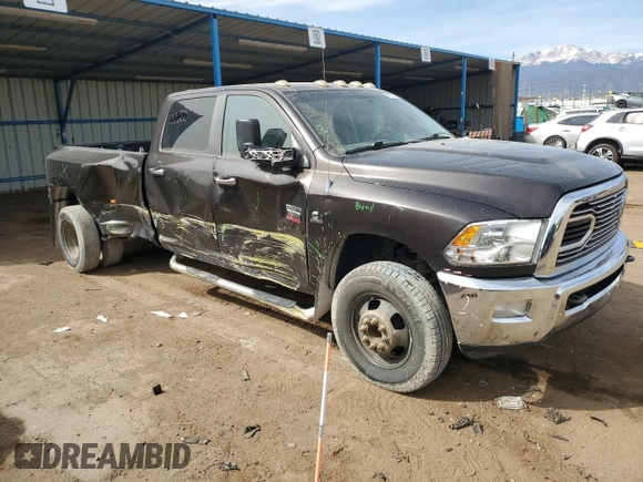 2010 Dodge 3500 Laramie z VIN 3D73Y4CL5AG147730, wystawiony jako Copart lot #49767775 z przebiegiem 300 746 mil mil oraz Szkoda całkowita • Salvage title. Historia ofert i sprzedaży dostępna na DreamBid. Obrazek 4.