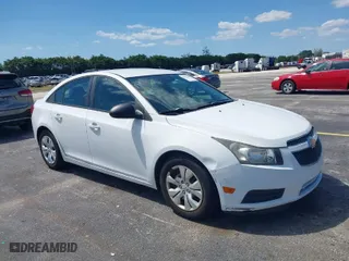 2014 Chevrolet Cruze LS with VIN 1G1PA5SH9E7178783, listed as a IAAI auction lot 42051940 with 96,587 mi miles. Bid and sale history available at carsss.com. Image 1.