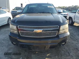 2011 Chevrolet Suburban LTZ with VIN 1GNSCKE01BR275919, listed as a Copart auction lot 46934455 with 247,841 mi miles and Clean Title. Bid and sale history available at carsss.com. Image 5.