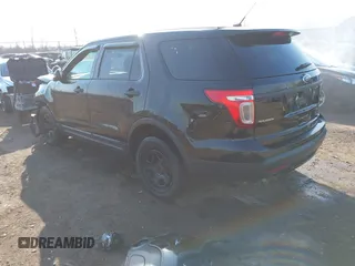 2014 Ford Utility Police Interceptor with VIN 1FM5K8AR0EGC14072, listed as a IAAI auction lot 41781060 with 173,354 mi miles. Bid and sale history available at carsss.com. Image 3.