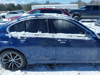 2019 BMW 3 Series 330i xDrive with VIN WBA5R7C59KAJ82495, listed as a IAAI auction lot 41597332 with 79,192 mi miles. Bid and sale history available at carsss.com. Image 14.