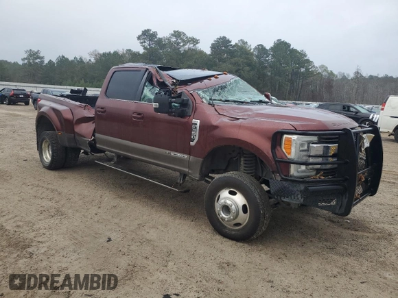 2017 Ford F-350 Lariat z VIN 1FT8W3DT2HED16716, wystawiony jako Copart lot #79618874 z przebiegiem 164 659 mil mil oraz Szkoda całkowita • Salvage title. Historia ofert i sprzedaży dostępna na DreamBid. Obrazek 4.