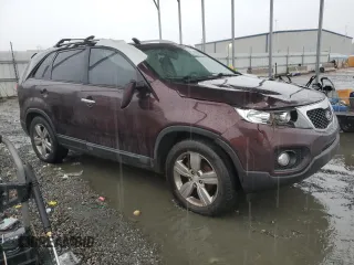 2013 Kia Sorento EX with VIN 5XYKU4A25DG346629, listed as a Copart auction lot 84064594 with Not Provided miles and Salvage Title. Bid and sale history available at carsss.com. Image 4.