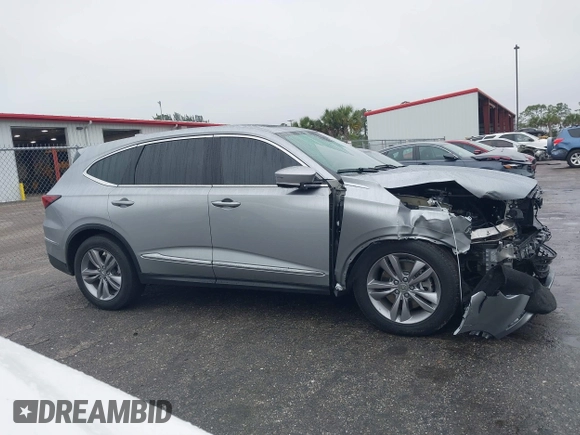 2022 Acura MDX z VIN 5J8YD9H36NL006581, wystawiony jako IAAI lot #41399264 z przebiegiem 41 090 mil mil oraz . Historia ofert i sprzedaży dostępna na DreamBid. Obrazek 13.