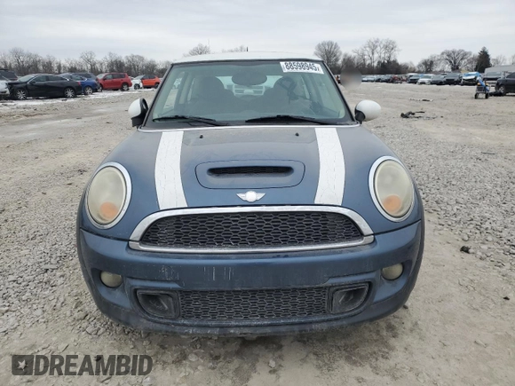 2011 MINI Hardtop S with VIN WMWSV3C55BTY10340, listed as a Copart auction lot 88598945 with Not Provided miles and Salvage Title. Bid and sale history available at DreamBid. Image 5.