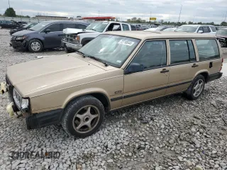 1988 Volvo 740 with VIN YV1FA8757J1136056, listed as a Copart auction lot 72710544 with 344,211 mi miles and Salvage Title. Bid and sale history available at carsss.com. Image 1.