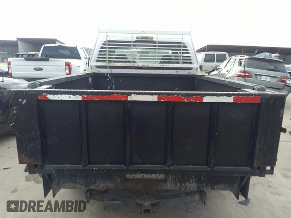 2010 Ford F-250 with VIN 1FTSX2AR3AEA18347, listed as a IAAI auction lot 41521128 with 58,624 mi miles and . Bid and sale history available at DreamBid. Image 16.