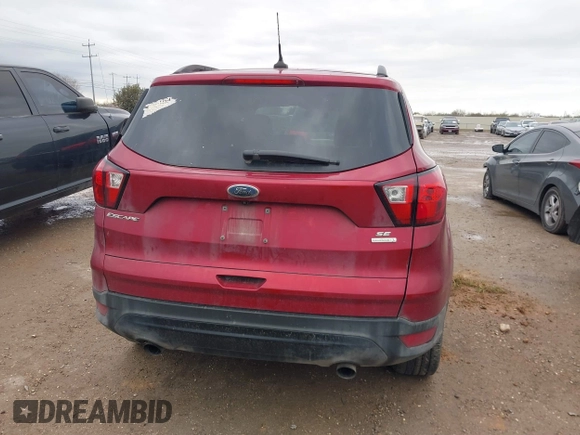 2019 Ford Escape SE with VIN 1FMCU0GD6KUB58201, listed as a IAAI auction lot 41433918 with 162,580 mi miles. Bid and sale history available at carsss.com. Image 16.
