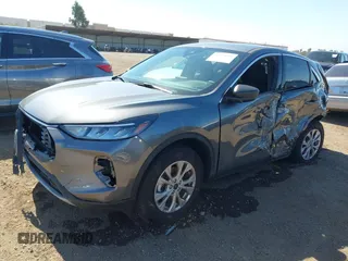 2024 Ford Escape Active с VIN 1FMCU0GN9RUA55700, выставлен на аукционе IAAI как лот 42223793 с пробегом 7 006 миль миль и . История ставок и продаж доступна на DreamBid. Изображение 2.