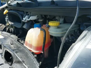 2016 Ram ProMaster Cargo z VIN 3C6TRVNG3GE119966, wystawiony jako IAAI lot #42336313 z przebiegiem 144 863 mil mil oraz . Historia ofert i sprzedaży dostępna na DreamBid. Obrazek 19.