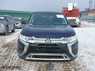2019 Mitsubishi Outlander ES with VIN JA4AZ3A32KZ033403, listed as a IAAI auction lot 41631603 with 93,607 mi miles. Bid and sale history available at carsss.com. Image 12.