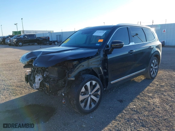 2022 Kia Telluride EX with VIN 5XYP34HC0NG318083, listed as a IAAI auction lot 41140990 with 40,282 mi miles. Bid and sale history available at carsss.com. Image 18.