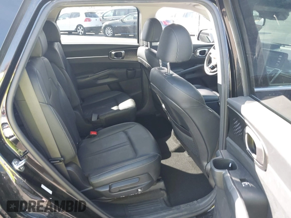 2021 Kia Sorento S with VIN KNDRG4LG5M5049710, listed as a IAAI auction lot 41894767 with 67,556 mi miles and . Bid and sale history available at DreamBid. Image 8.