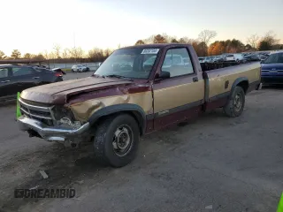 1993 Dodge Dakota S z VIN 1B7FL26Y4PS101826, wystawiony jako Copart lot #86332154 z przebiegiem 264 797 mil mil oraz Szkoda całkowita • Salvage title. Historia ofert i sprzedaży dostępna na DreamBid. Obrazek 1.