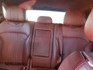 2018 Bentley Bentayga Signature z VIN SJAAC2ZV7JC019555, wystawiony jako Copart lot #88089665 z przebiegiem 50 323 mil mil oraz Szkody całkowita. Historia ofert i sprzedaży dostępna na DreamBid. Obrazek 10.