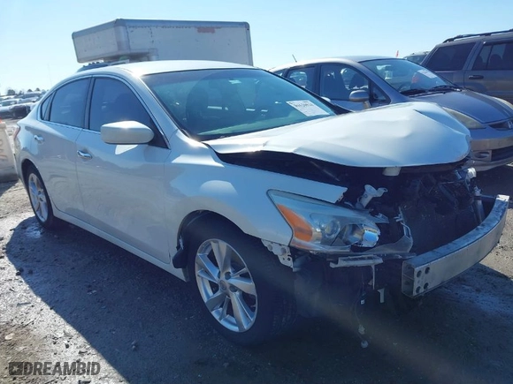 2013 Nissan Altima 2.5 SL with VIN 1N4AL3AP1DN532932, listed as a IAAI auction lot 41620524 with 160,515 mi miles. Bid and sale history available at carsss.com. Image 1.