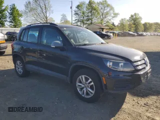 2017 Volkswagen Tiguan S z VIN WVGBV7AX0HK015303, wystawiony jako Copart lot #54820075 z przebiegiem 155 356 mil mil oraz Czysty tytuł • Clean title. Historia ofert i sprzedaży dostępna na DreamBid. Obrazek 4.