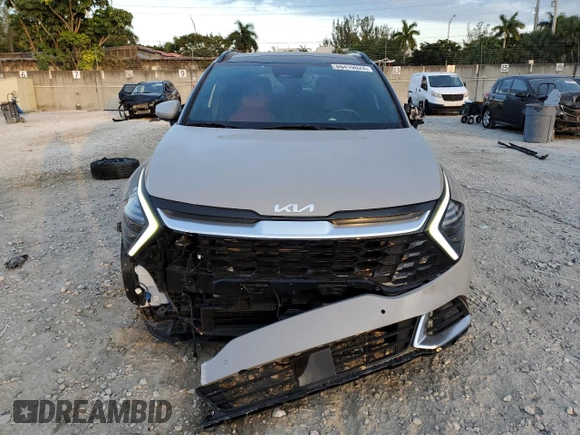 2024 Kia Sportage SX-Prestige with VIN 5XYK53DF7RG231284, listed as a Copart auction lot 86419024 with 2,910 mi miles and Salvage title. Bid and sale history available at DreamBid. Image 5.