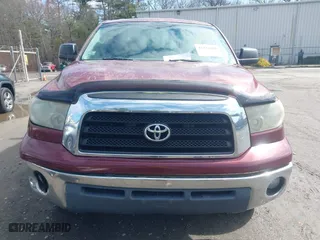 2007 Toyota Tundra SR5 with VIN 5TBBV54167S458488, listed as a IAAI auction lot 41932488 with 220,279 mi miles. Bid and sale history available at carsss.com. Image 12.