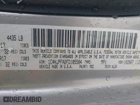 2015 Jeep Patriot High Altitude z VIN 1C4NJPFA2FD185584, wystawiony jako IAAI lot #41714984 z przebiegiem 121 345 mil mil oraz . Historia ofert i sprzedaży dostępna na DreamBid. Obrazek 9.