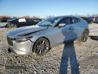 2019 Mazda 3 with VIN JM1BPALM4K1105694, listed as a Copart auction lot 85645254 with 89,877 mi miles and Salvage Title. Bid and sale history available at DreamBid. Image 1.