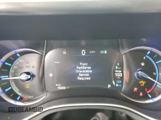 2018 Chrysler Pacifica Hybrid Limited с VIN 2C4RC1N7XJR118185, выставлен на аукционе Copart как лот 55585985 с пробегом 95 202 миль миль и Списание • Salvage title. История ставок и продаж доступна на DreamBid. Изображение 9.