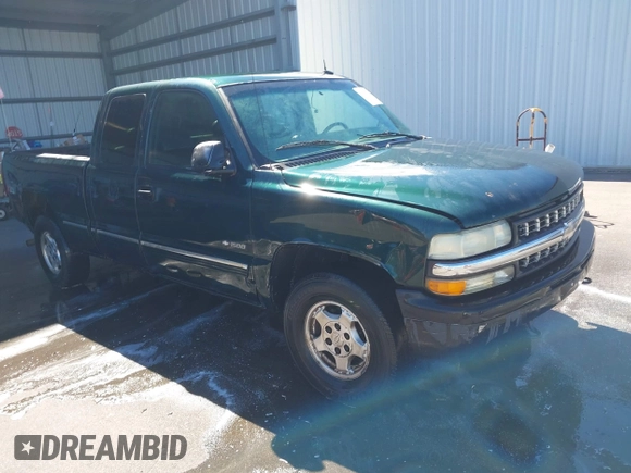 2002 Chevrolet Silverado 1500 LT with VIN 1GCEK19T62E289636, listed as a IAAI auction lot 41726432 with 326,816 mi miles. Bid and sale history available at carsss.com. Image 1.