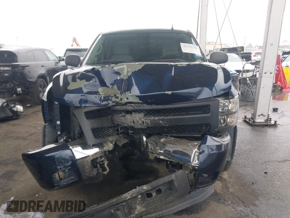 2007 Chevrolet Silverado 1500 LT w/1LT with VIN 2GCEC19J771665197, listed as a IAAI auction lot 41725768 with 122,855 mi miles. Bid and sale history available at carsss.com. Image 13.