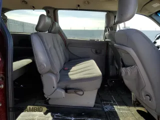 2005 Dodge Caravan SE z VIN 1D4GP24R15B126087, wystawiony jako Copart lot #58753005 z przebiegiem 216 010 mil mil oraz Szkoda całkowita • Salvage title. Historia ofert i sprzedaży dostępna na DreamBid. Obrazek 11.