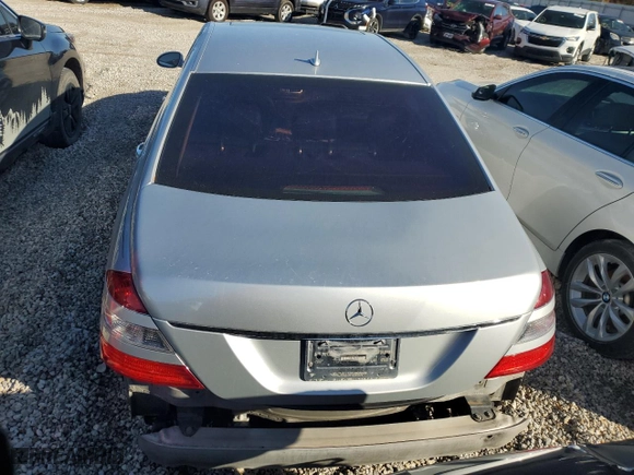 2007 Mercedes-Benz S-Class 5.5L V8 with VIN WDDNG71X07A067181, listed as a Copart auction lot 77876024 with 124,675 mi miles and Salvage Title. Bid and sale history available at carsss.com. Image 6.