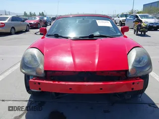 2000 Toyota MR2 z VIN JTDFR3207Y0021485, wystawiony jako IAAI lot #42281031 z przebiegiem 133 064 mil mil oraz . Historia ofert i sprzedaży dostępna na DreamBid. Obrazek 12.