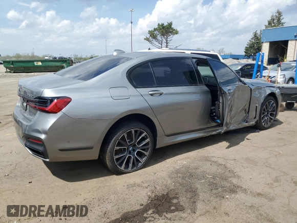 2022 BMW 7 Series 750i xDrive with VIN WBA7U2C09NCJ69088, listed as a Copart auction lot 54895725 with 12,893 mi miles and Clean title. Bid and sale history available at DreamBid. Image 3.