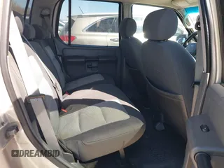 2005 Ford Explorer Sport Trac XLS z VIN 1FMZU67K75UA18027, wystawiony jako IAAI lot #41694106 z przebiegiem 144 900 mil mil oraz . Historia ofert i sprzedaży dostępna na DreamBid. Obrazek 8.