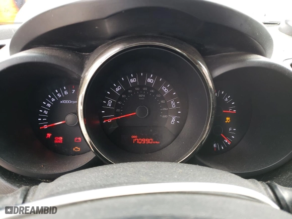 2011 Kia Soul ! with VIN KNDJT2A25B7258029, listed as a Copart auction lot 52735845 with 170,990 mi miles and Salvage Title. Bid and sale history available at carsss.com. Image 9.
