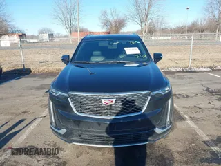 2022 Cadillac XT6 Premium Luxury with VIN 1GYKPDRS5NZ122060, listed as a IAAI auction lot 41584678 with 36,036 mi miles. Bid and sale history available at carsss.com. Image 12.