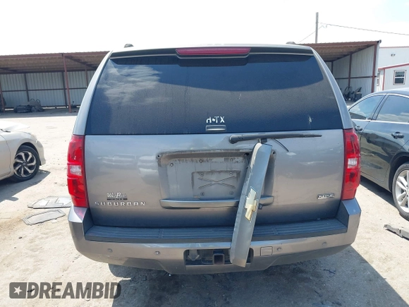 2007 Chevrolet Suburban LTZ with VIN 3GNFK163X7G142655, listed as a IAAI auction lot 42054756 with Not Provided miles. Bid and sale history available at carsss.com. Image 16.