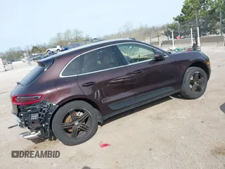 2016 Porsche Macan S with VIN WP1AB2A57GLB53955, listed as a IAAI auction lot 42150941 with 82,613 mi miles and . Bid and sale history available at DreamBid. Image 4.