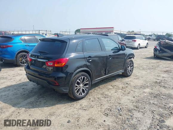 2018 Mitsubishi Outlander SE with VIN JA4AP3AW8JU024233, listed as a IAAI auction lot 42372765 with 104,655 mi miles and . Bid and sale history available at DreamBid. Image 4.