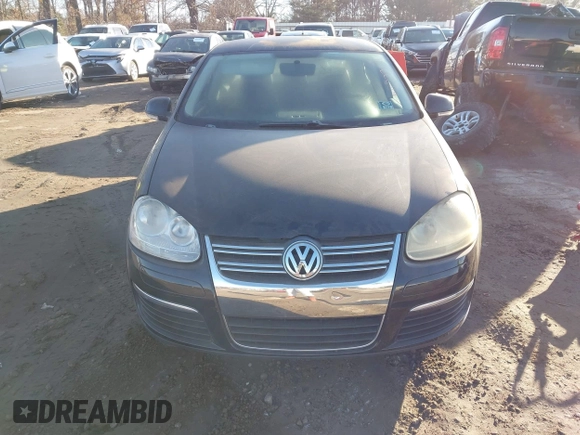 2010 Volkswagen Jetta Limited Edition с VIN 3VWAX7AJ4AM141777, выставлен на аукционе IAAI как лот 41461764 с пробегом 221 764 миль миль и . История ставок и продаж доступна на DreamBid. Изображение 12.